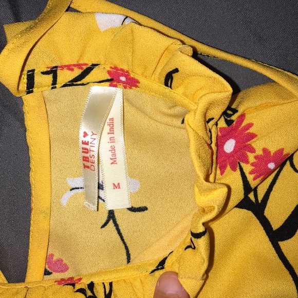 Yellow floral blouse - Picture 2 of 3